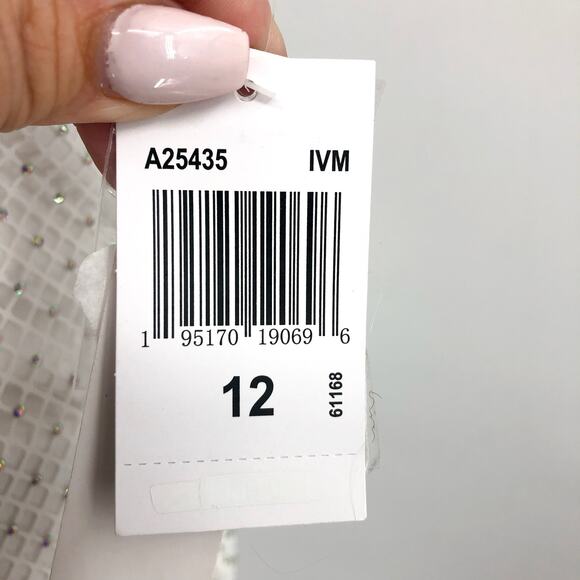 AQUA FORMAL Women's Rhinestone Embellished Fishnet Gown Size 12 Ivory NWT - Picture 16 of 16